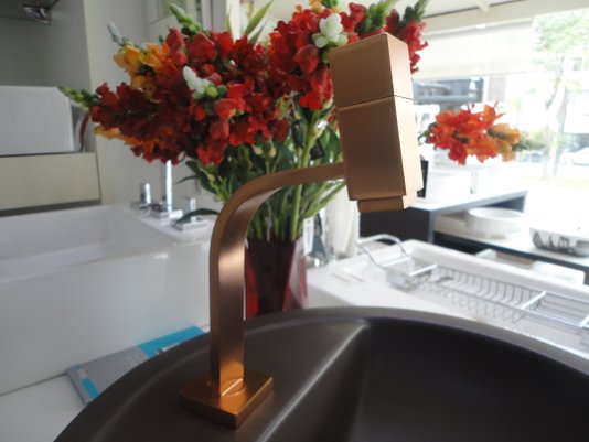Torneira de mesa para lavatorio agua fria 1195 RV250 Rosso vechio Plena fani