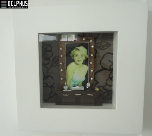 Quadro MARILYN (30x30x7)cm Com Moldura Branca
