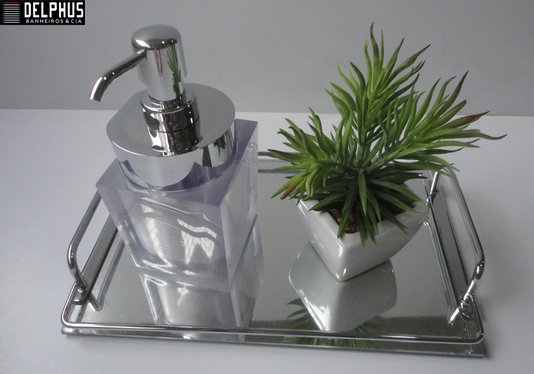 Bandeja em Inox Cromado e Base Espelhada 20x30