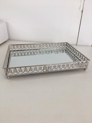 Bandeja Retangular em Metal Cromado 27x19