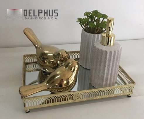 Bandeja Retangular em Metal Dourado com Base Espelho 26,5X18,5