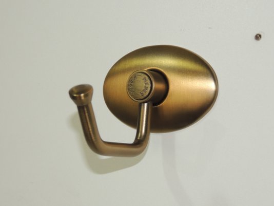 Cabide 406 P Ouro Escovado Tradicional