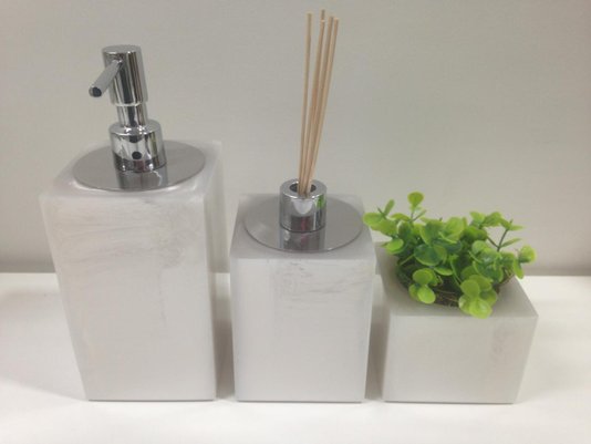 Conjunto para Lavabo Madreperola com Tampa Cromada