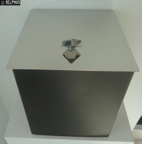 Lixeira Inox Preta 18x18x23 Tampa Articulavel 2191