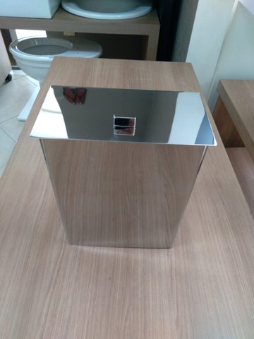 Lixeira Inox 10x20x26 Tampa Articulavel 18532
