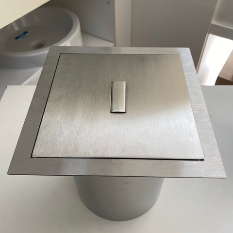 Lixeira de Embutir Quadrada para Cozinha 5 litros Aço Inox 304