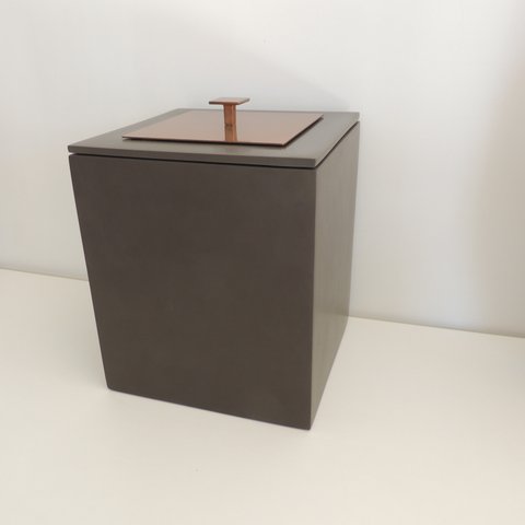 Lixeira Marrom Fosco / Tampa Red Gold 22x22x25 8 litros