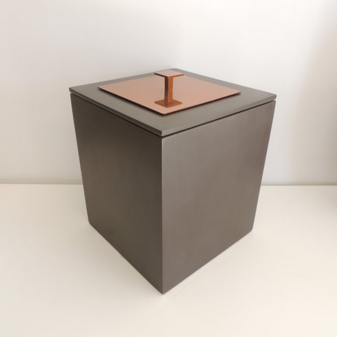Lixeira Marrom Fosco / Tampa Red Gold 22x22x25 8 litros