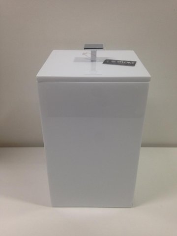 Lixeira Branca / Puxador Cromado 15x15x25 4 litros