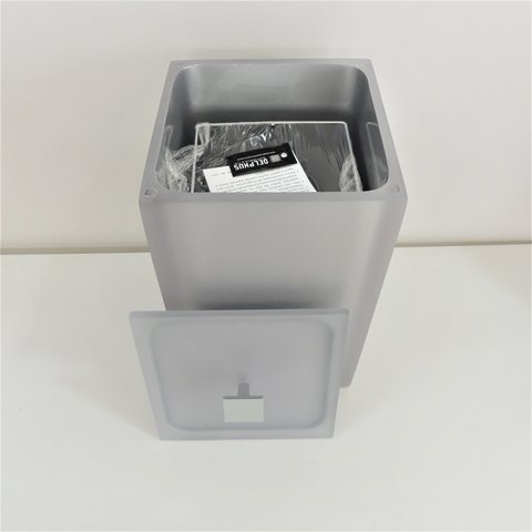Lixeira Cristal Fosco Prata / Puxador Cromado 15x15x25 4 litros