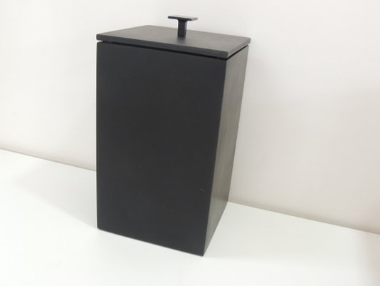Lixeira Preto Fosco / Puxador Preto Fosco 15x15x25 4 litros