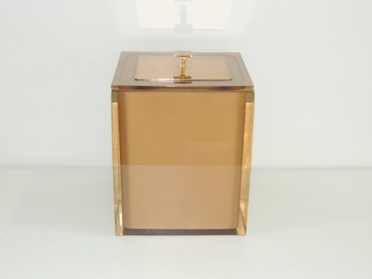 Lixeira Quadrada 8 litros 22x22x25 em Poliester Cristal Ouro com tampa Dourada
