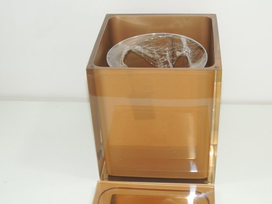 Lixeira Quadrada 8 litros 22x22x25 em Poliester Cristal Ouro com tampa Dourada