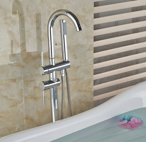 Misturador Monocomando de Piso para Banheira com ducha manual cromado