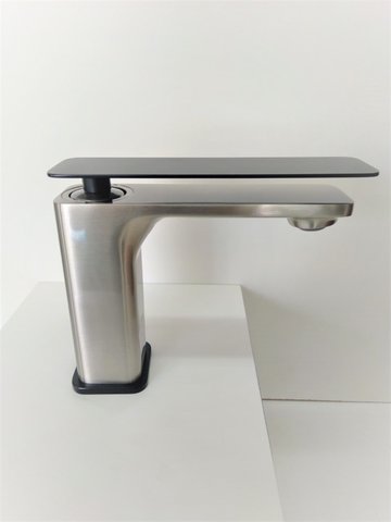 Misturador Monocomando Aço escovado e Black matte RB8113 Rubinettos