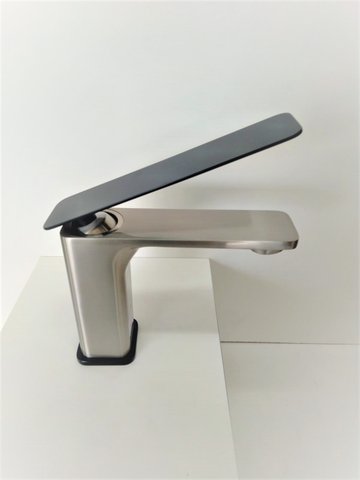 Misturador Monocomando Aço escovado e Black matte RB8113 Rubinettos