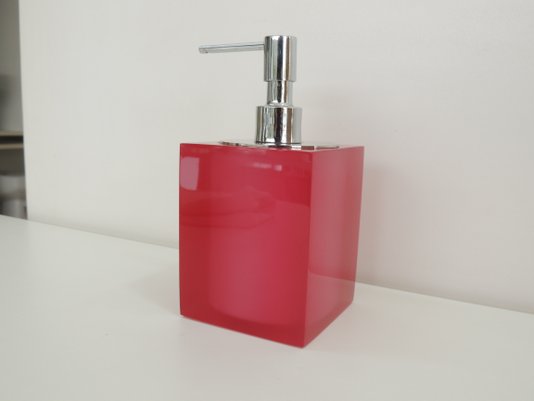 saboneteira-liquida-de-mesa-10-5-x-8-0-x-8-0-cm-em-poliester-rosa-com-tampa-cromada