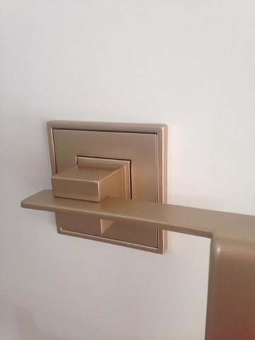 Toalheiro ponto de rosto dourado Jazz BA 44.955 Zen Design
