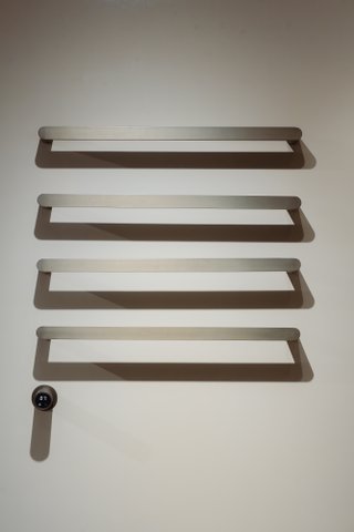 Toalheiro Térmico com Base Embutida DK5199BN Doka