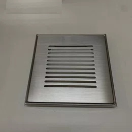 Ralo Grelha 15x15 com Base Inox Escovado Listras Invinox