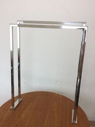 Toalheiro de Piso DUO Inox Brilho 95X70X16