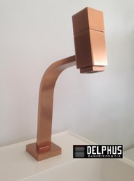 Torneira de mesa para lavatorio agua fria 1195 RV250 Rosso vechio Plena fani