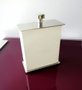 Porta Fio Dental Branco com Red Gold